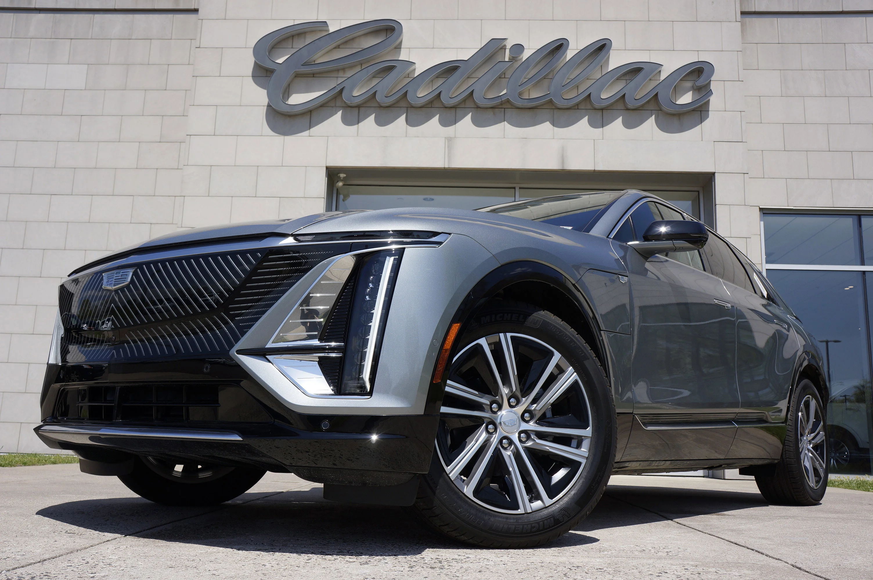 Used 2024 Argent Silver Metallic Cadillac Tech image 11