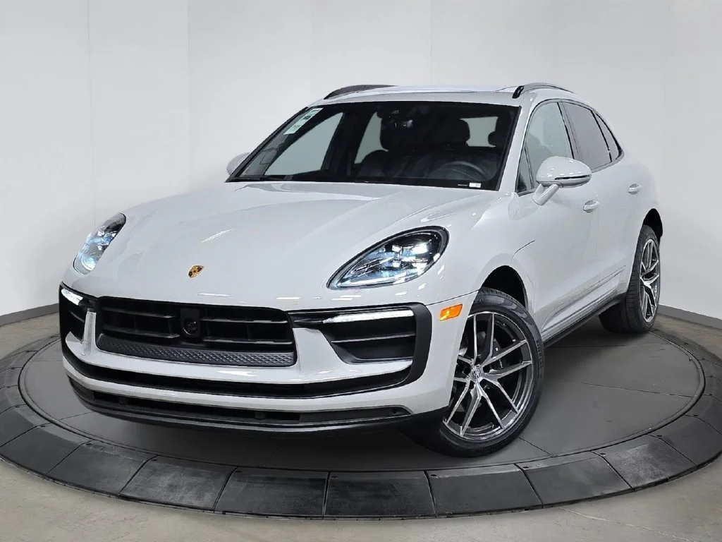 2026 Porsche Macan