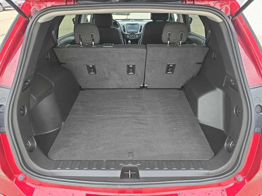 Certified Used 2018 Red Chevrolet LT image 27