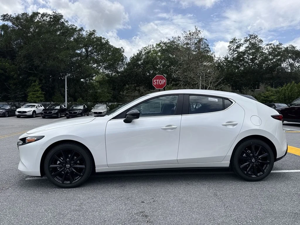 New 2026 Snowflake White Pearl Mazda 2.5 S Carbon Edition AWD image 27