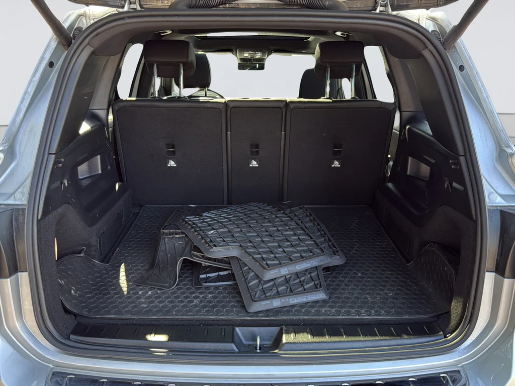 Used 2024  Mercedes-Benz GLB 250 image 34