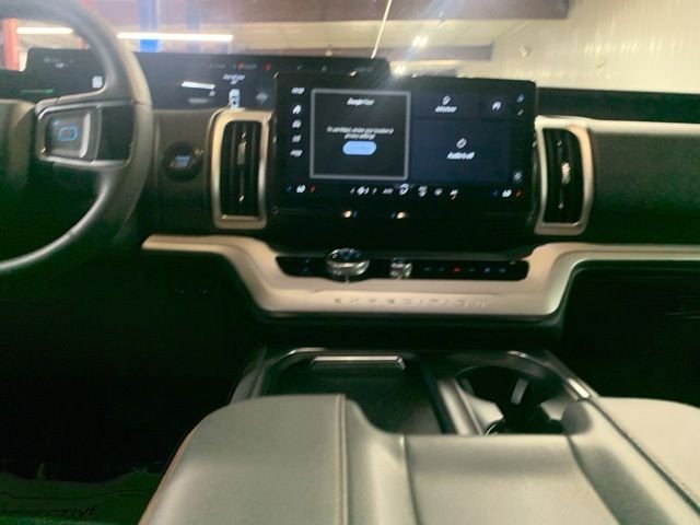 Used 2025 White Ford Active image 3