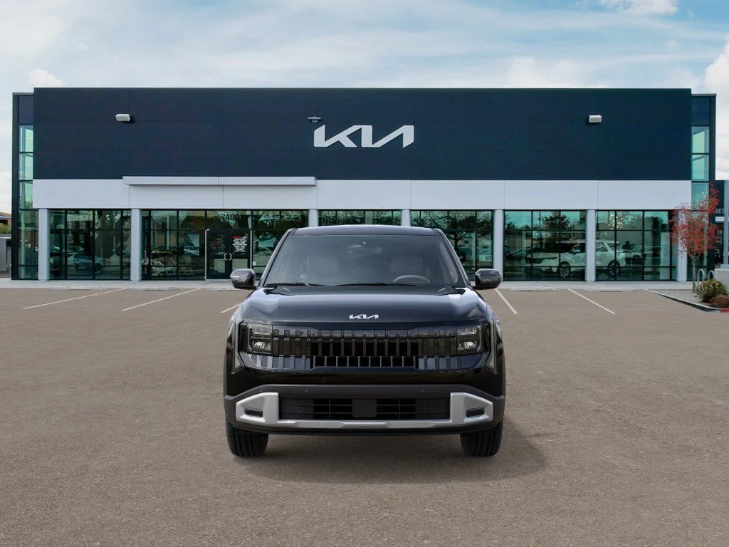 New 2027 Black Kia S image 2