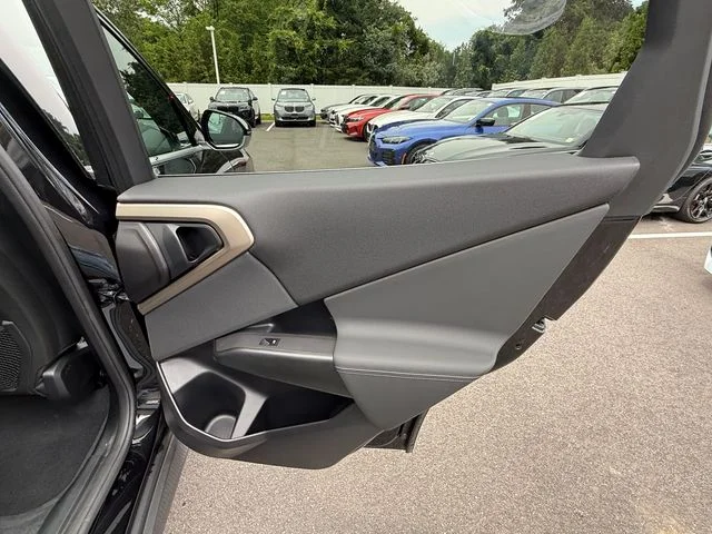 Used 2025 Black Sapphire Metallic BMW 30 xDrive image 29