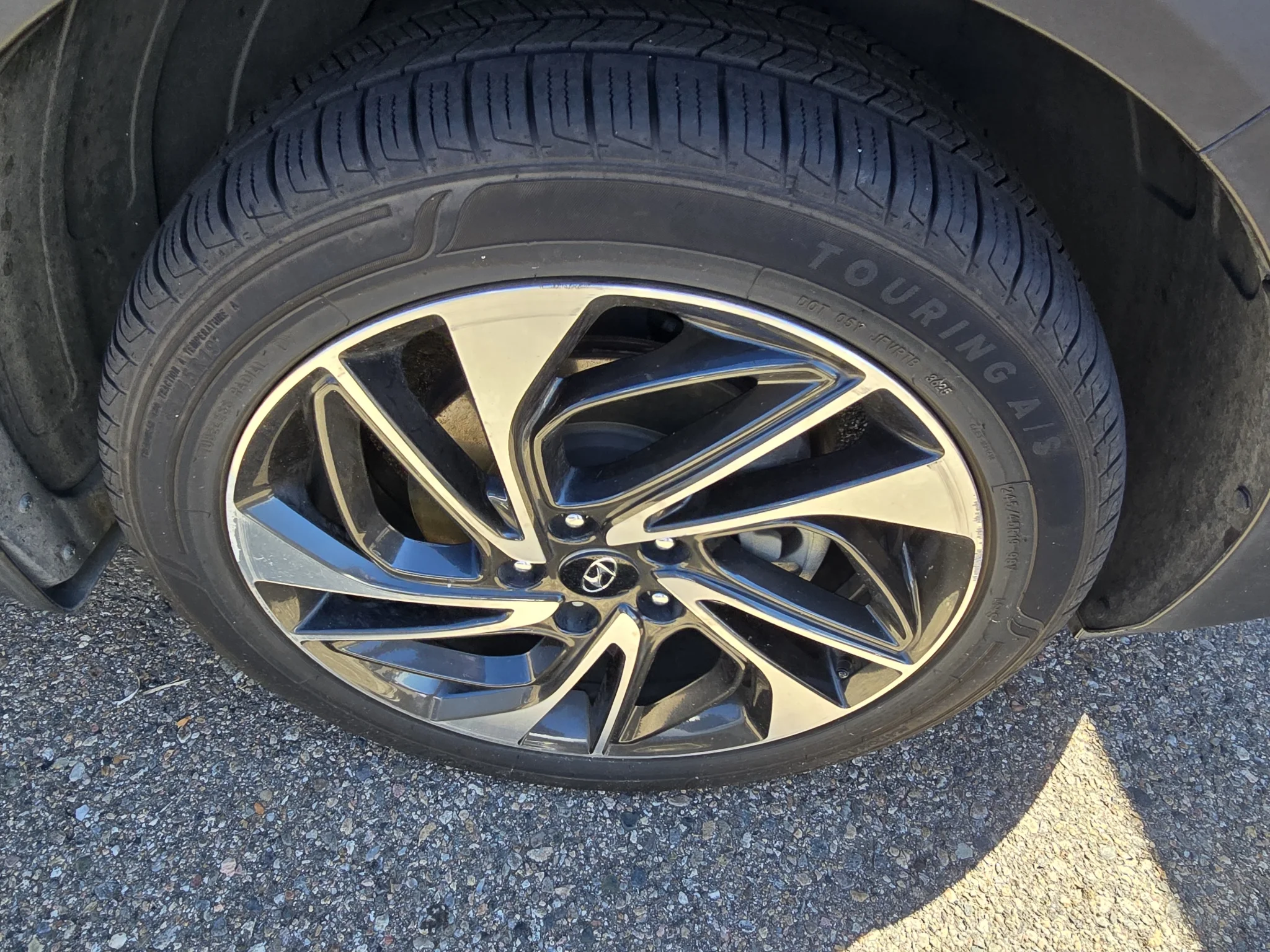 Used 2020 Aqua Blue Hyundai Sport image 19