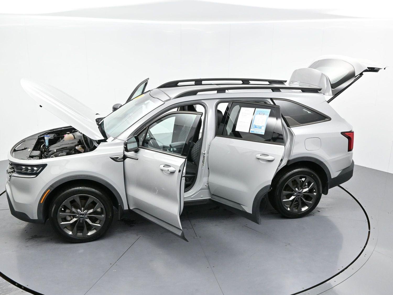 Used 2023 Wolf Gray Kia X-Line SX Prestige image 51