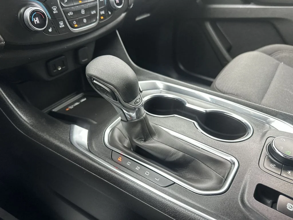 Used 2023 Red Chevrolet LT image 19