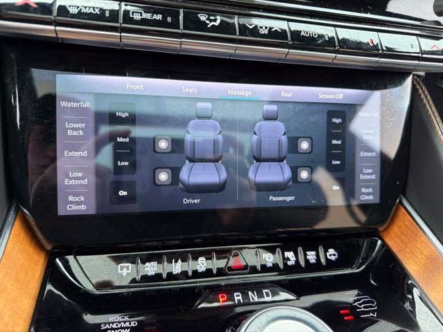 Used 2022 Black Jeep Series III image 19