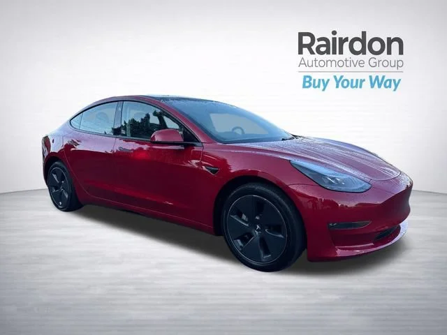 Used 2022 Red Multi-Coat Tesla Long Range image 1