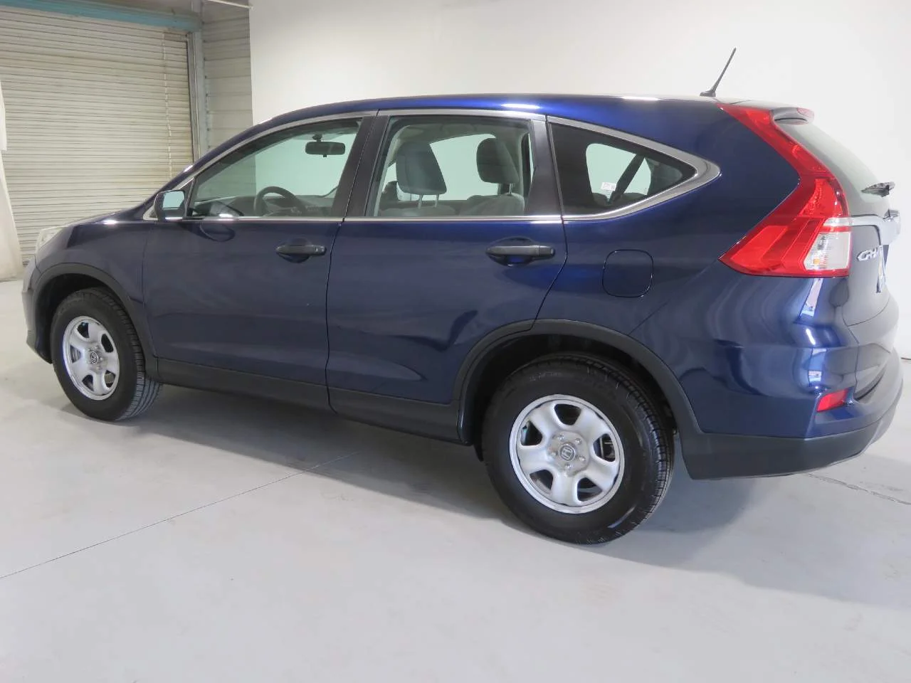 2015 Honda CR-V LX - Photo 8