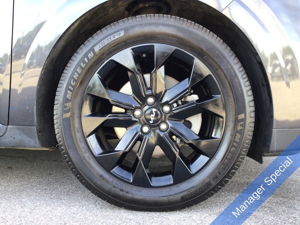 Used 2023 Gray Kia SX Prestige image 17