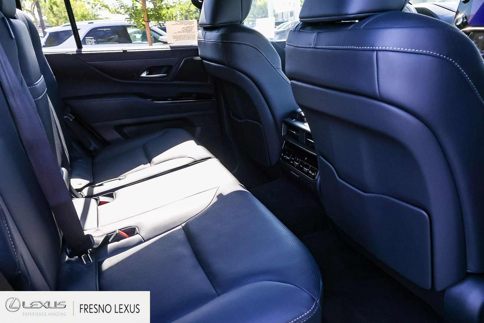 New 2026 Eminent White Pearl Lexus LX 700h LUXURY image 13