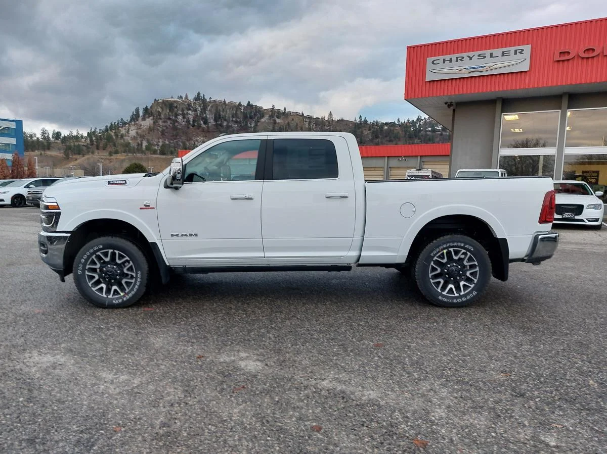 New 2026 White RAM Limited Longhorn 4x4 Crew Cab 6