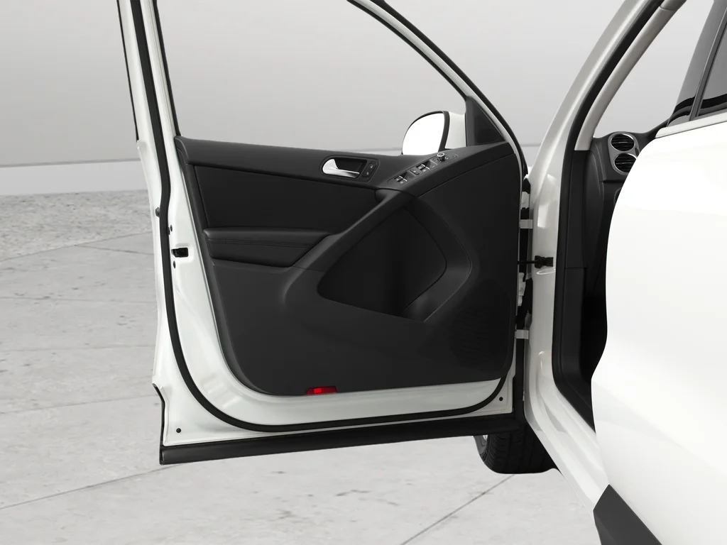 Used 2011 White Volkswagen S image 12