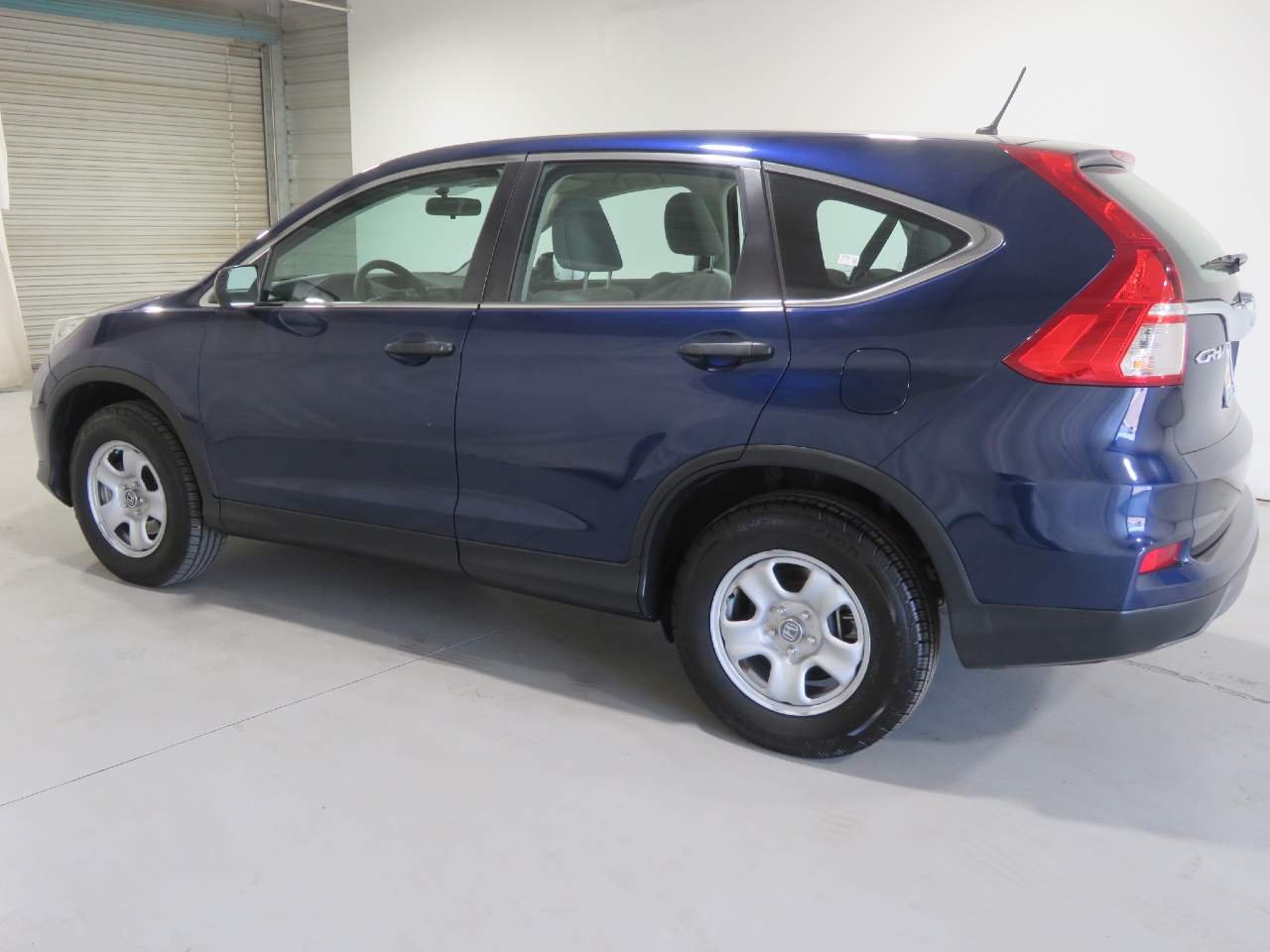 Used 2015 Obsidian Blue Pearl Honda LX image 8