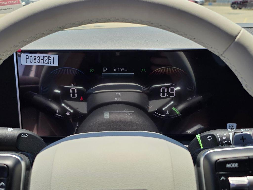New 2026 White Hyundai SE AWD image 23