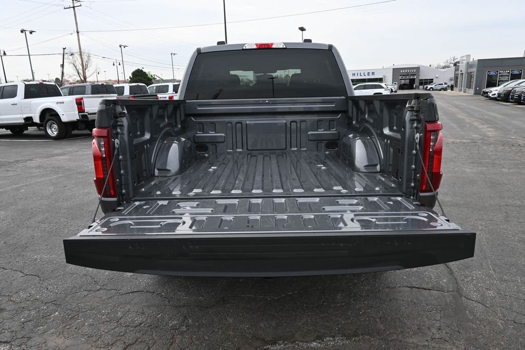 Used 2025 Gray Ford XLT image 12