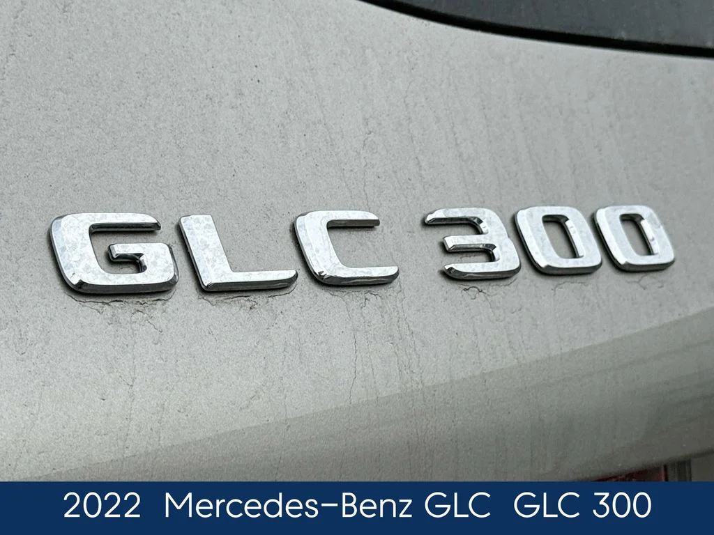 Used 2022  Mercedes-Benz GLC 300 image 10