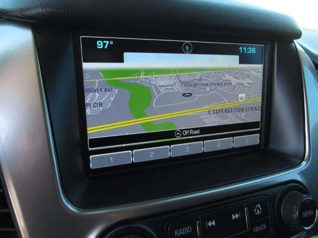 Used 2019 Pearl Chevrolet Premier image 23
