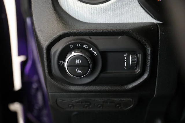 New 2026 Reign Exterior Paint Jeep Sport S image 10