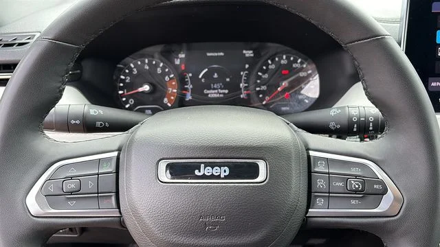 Used 2024 Gray Jeep Limited image 11