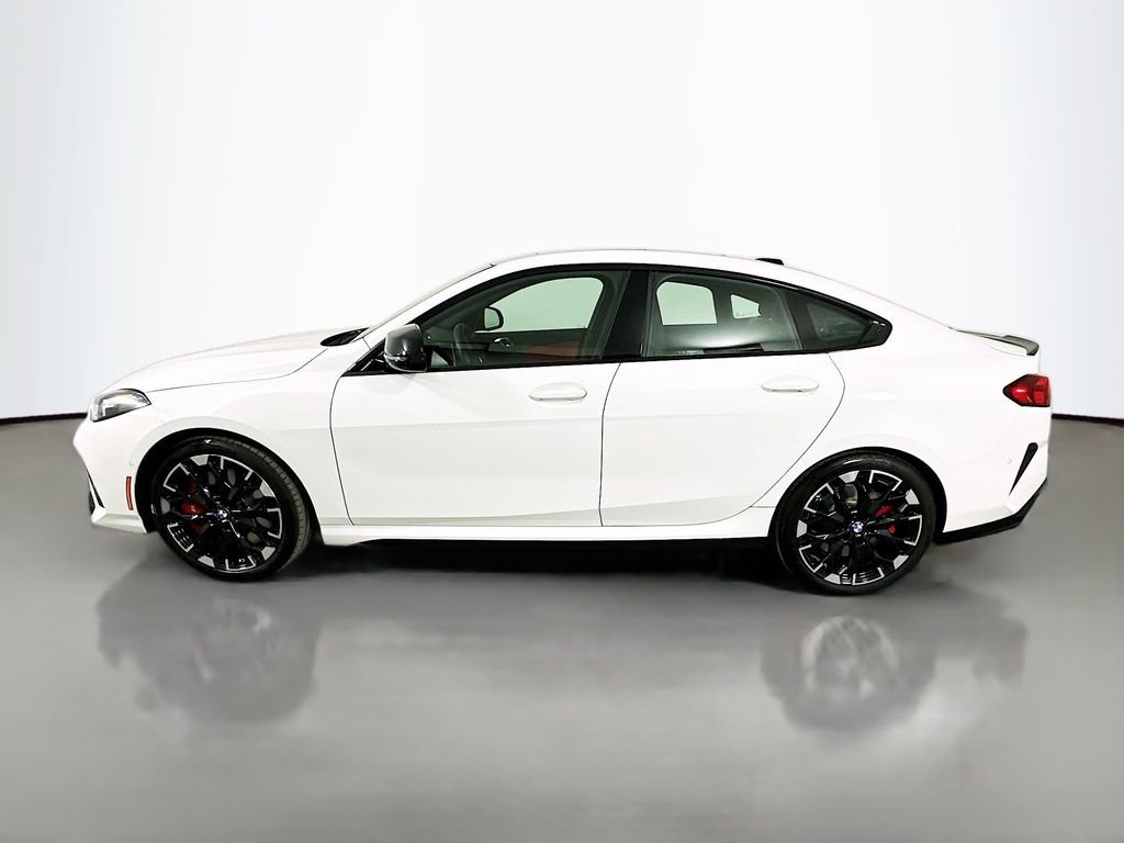 2025 BMW 2 Series M235 - Photo 8