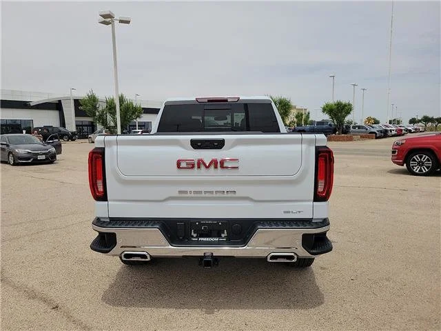 New 2026 Glacier White Tricoat GMC SLT image 4