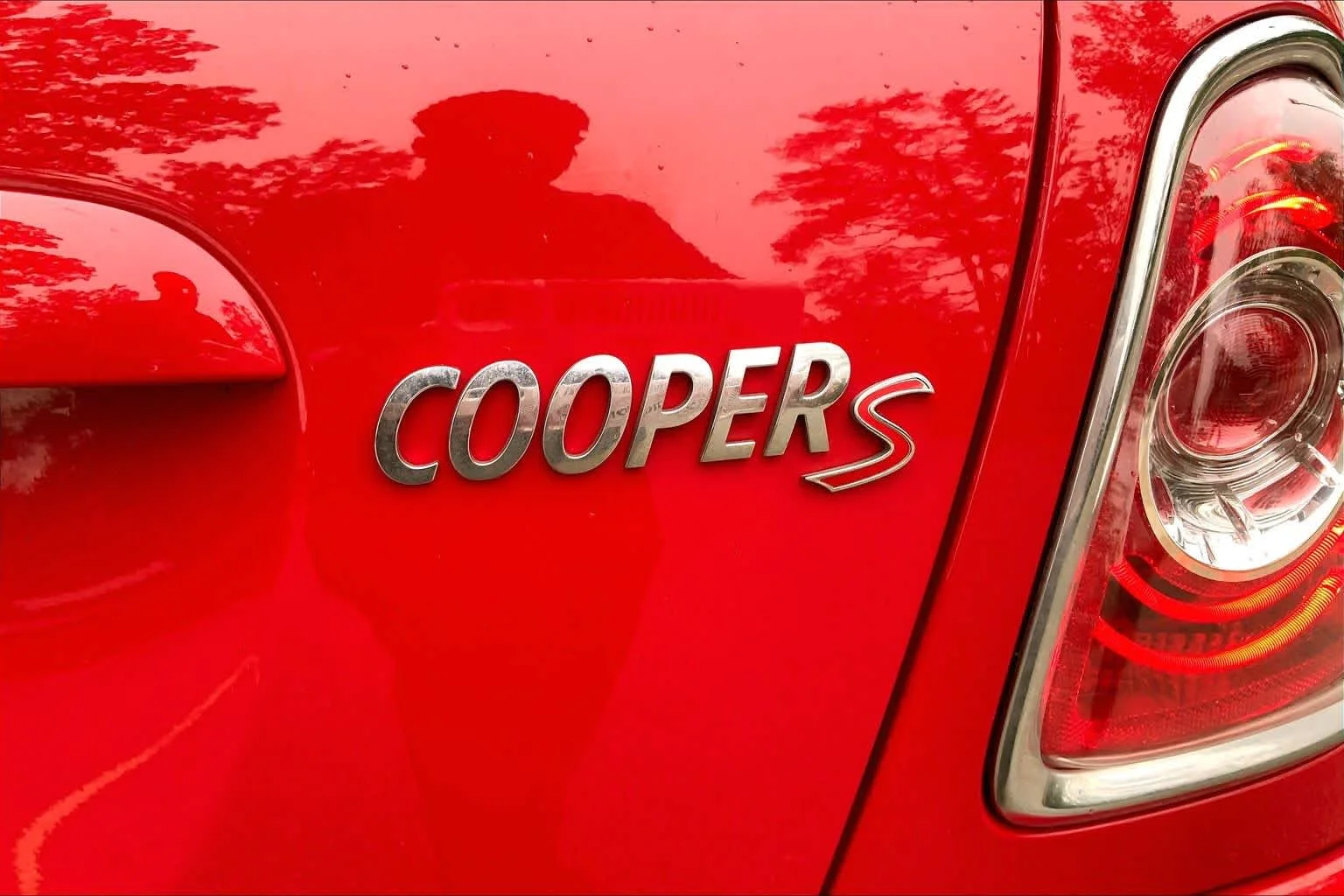 Used 2015 RED MINI S image 9