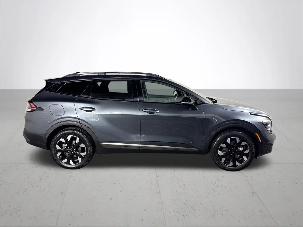 Used 2024 Gray Kia X-Line image 5