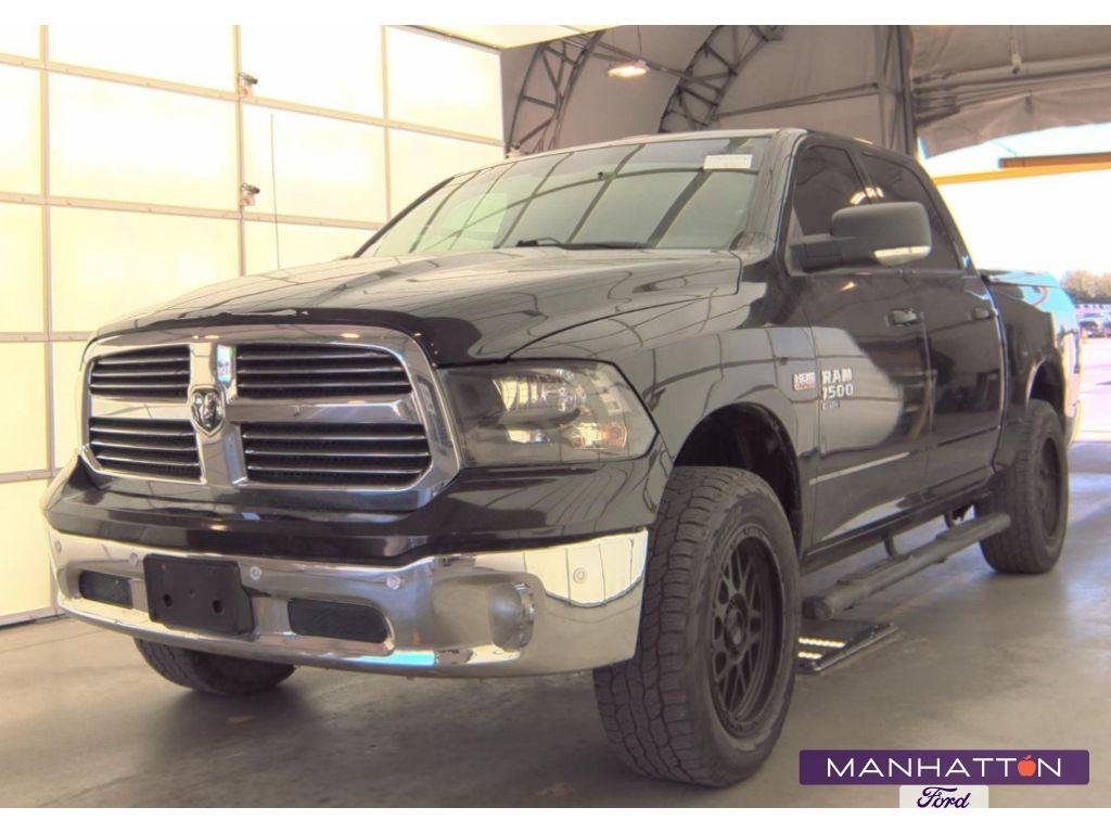 2019 RAM 1500 Classic Big Horn 4x4 Crew Cab 5'7's photo