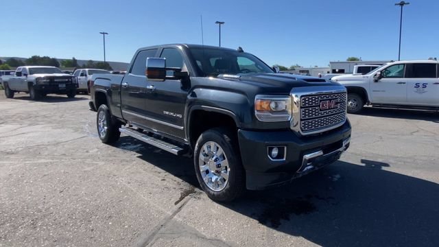 Used 2019 DARK SLATE METALLIC GMC Denali image 2