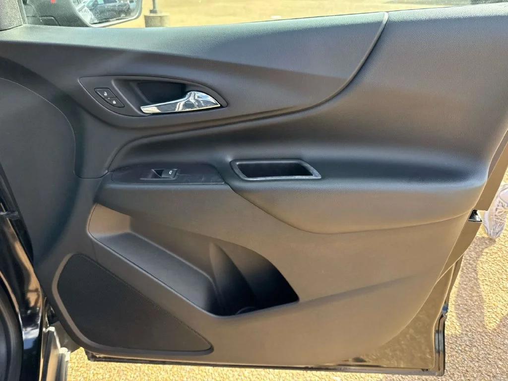 Used 2020 Black Chevrolet LT image 17