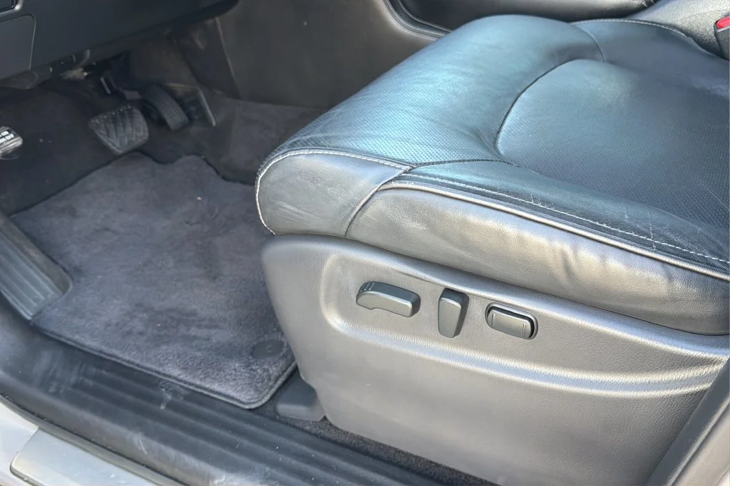 Used 2020 Beige INFINITI LUXE image 18