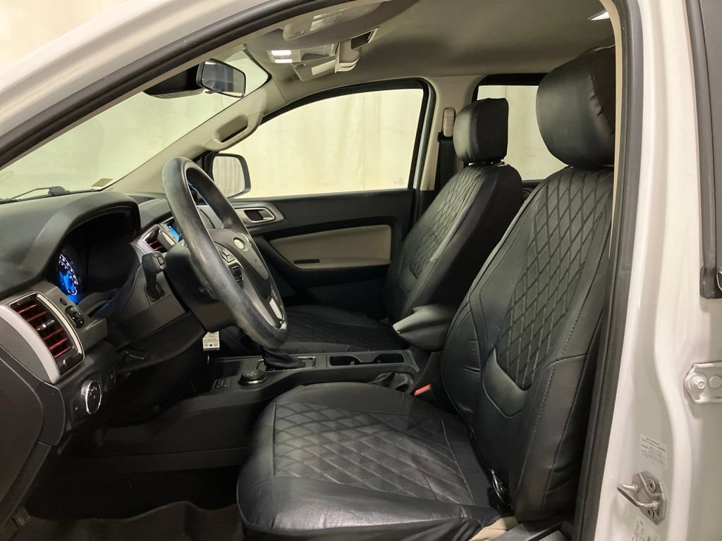 Used 2019 White Ford XLT image 4