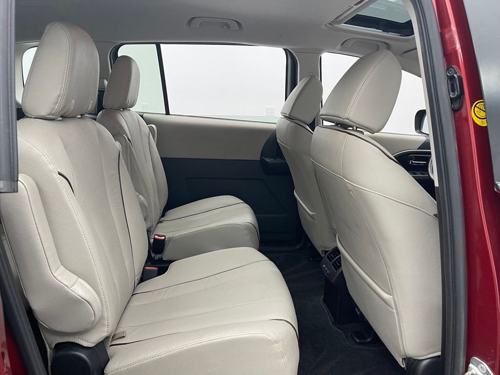 Used 2014 Zeal Red Mica Mazda Grand Touring image 29