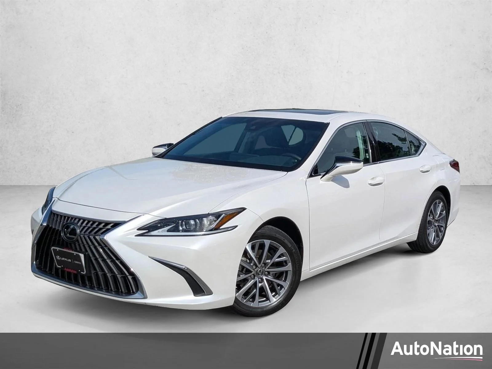 2023 Lexus ES 350 350's photo