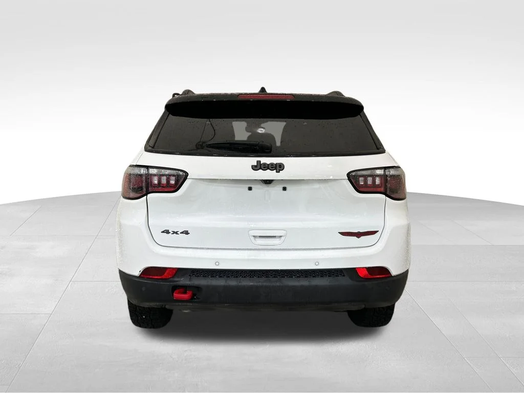Used 2025 White Jeep Trailhawk image 4