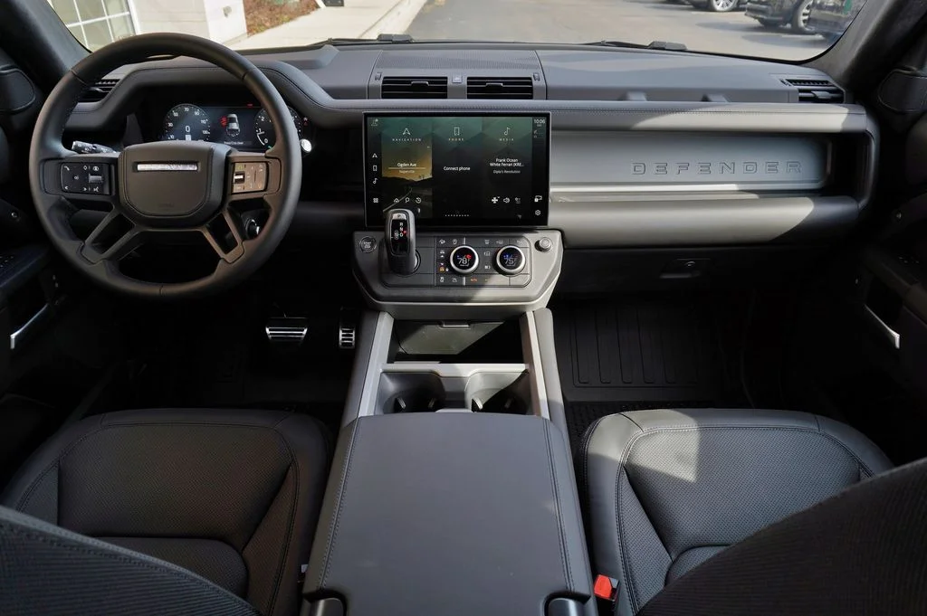 New 2026 Carpathian Grey Land Rover X image 10
