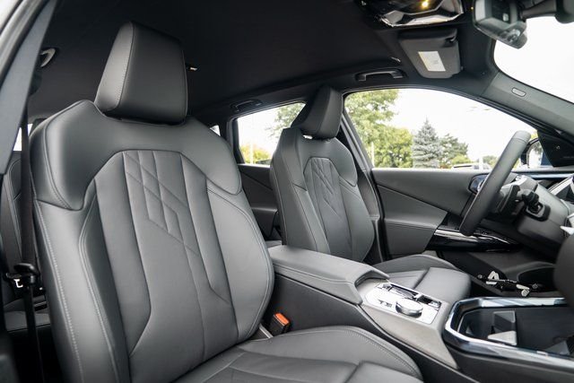 2026 BMW X3 30 - Photo 15