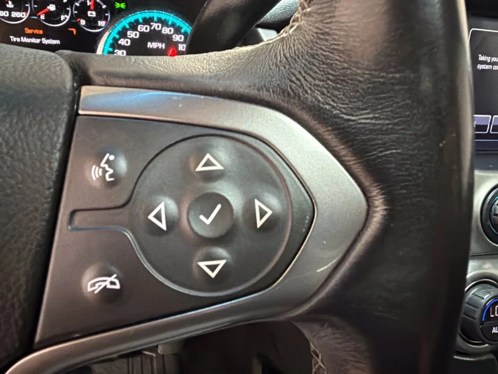 Used 2017 Black Chevrolet LT image 28