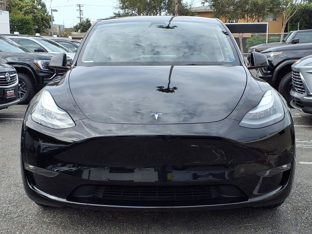Used 2021 Tesla Model Y Standard Range with VIN 5YJYGDED7MF125800 for sale in Santa Monica, CA
