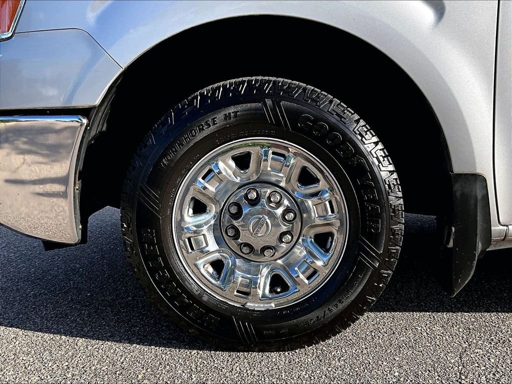 Used 2019 Silver Nissan SV image 7
