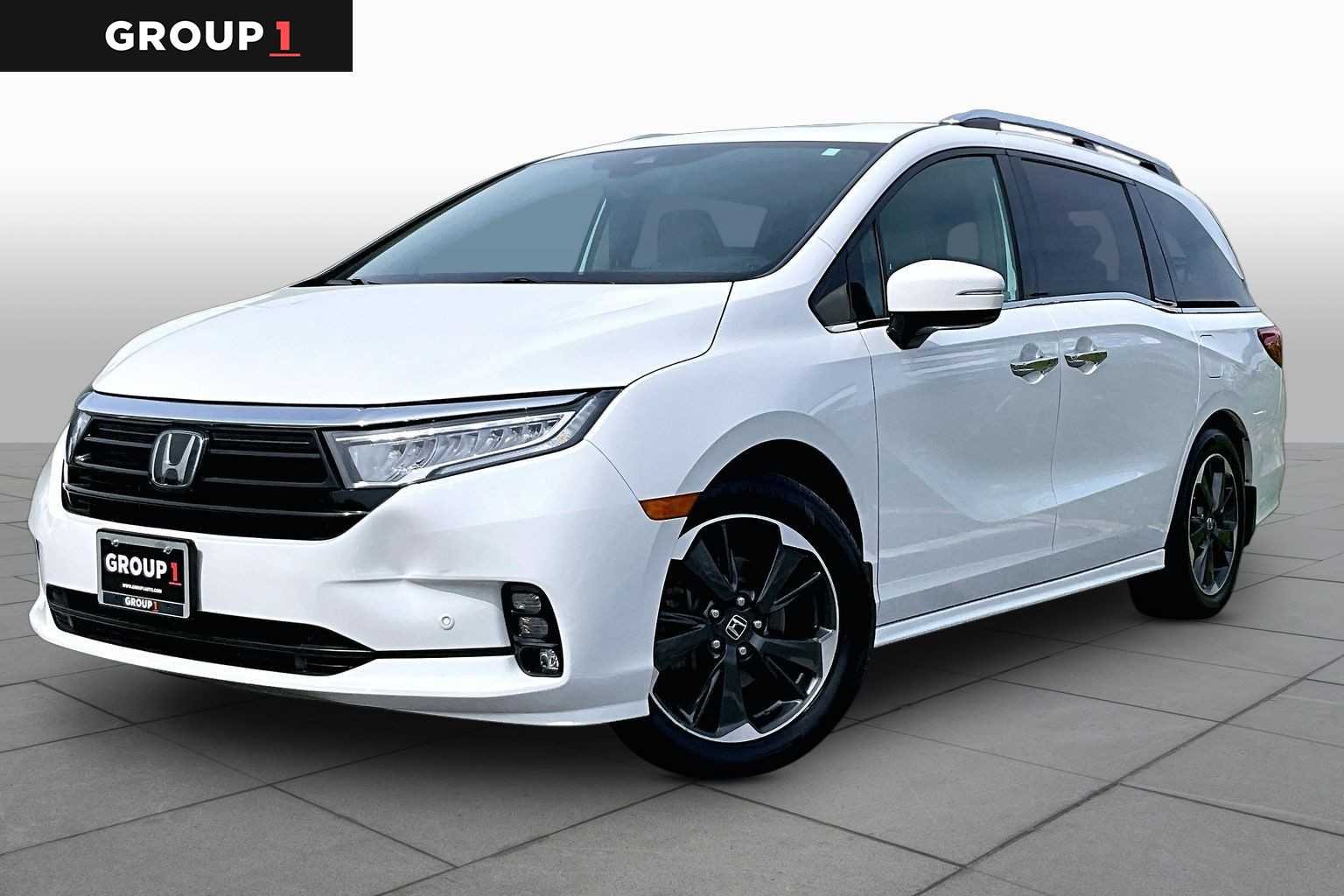 2023 Honda Odyssey Elite's photo
