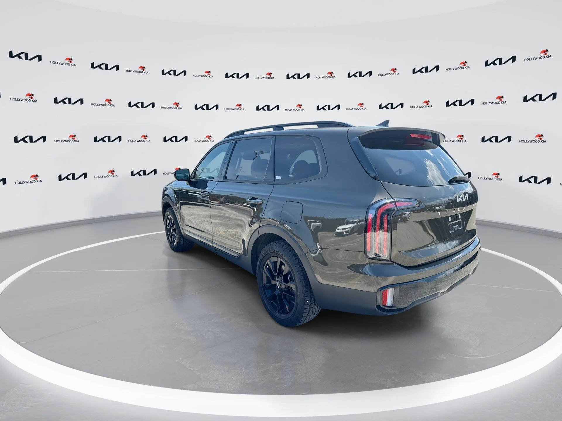 Certified Used 2024 Dark Moss Kia SX X-Pro image 6