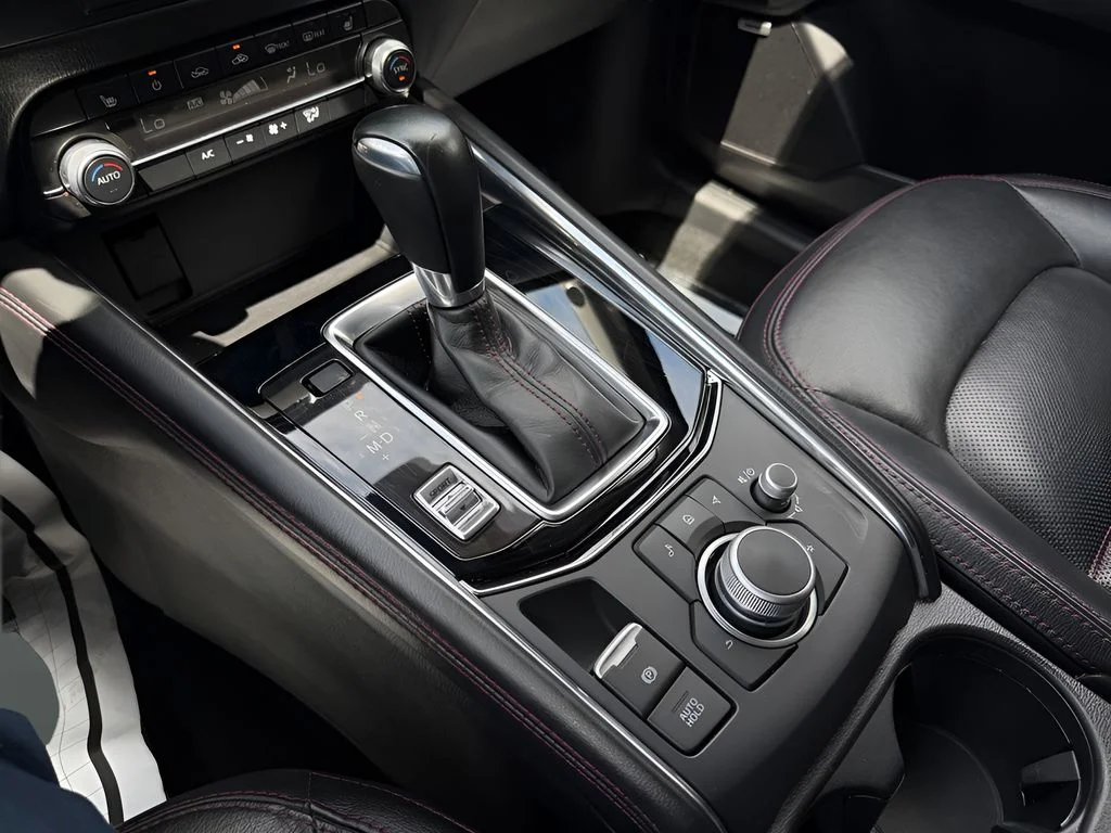 Used 2024 Gray Mazda 2.5 S Carbon Edition image 19