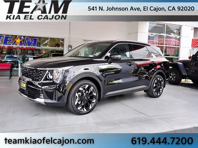 Used 2026 Black Kia EX image 5