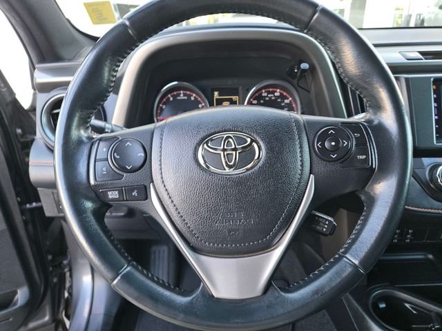 Used 2016 Gray Toyota SE image 20