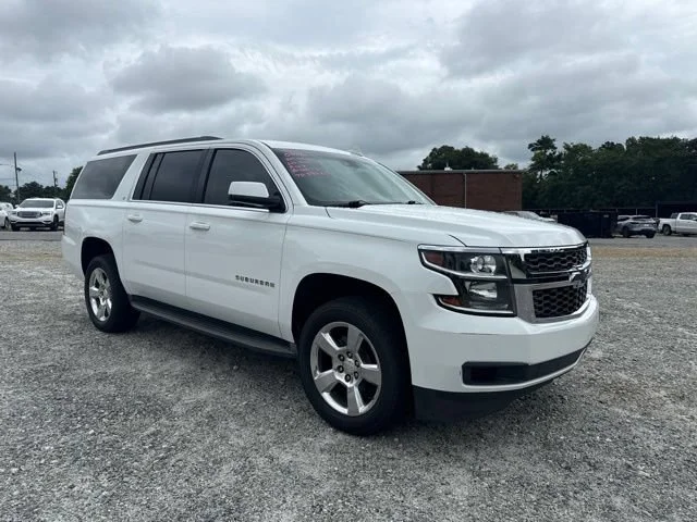 Used 2015 SUMMIT WHITE Chevrolet LT image 3