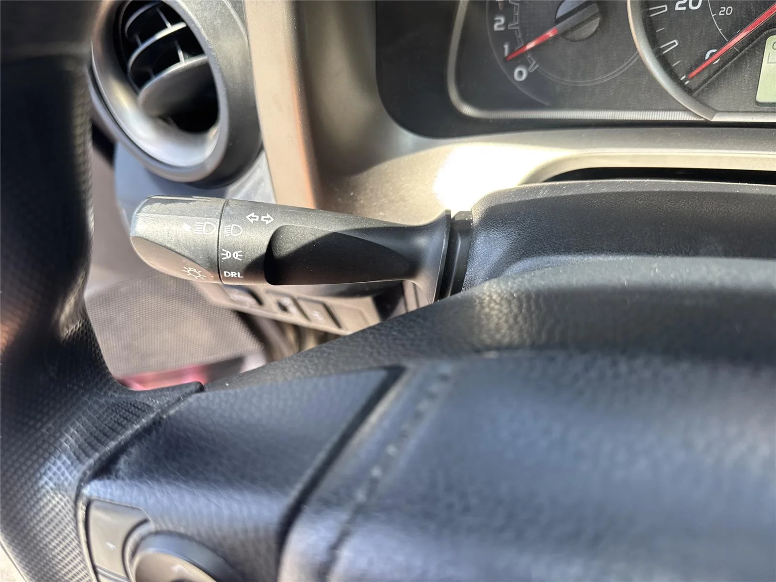 Used 2014 Pyrite Mica Toyota LE image 20