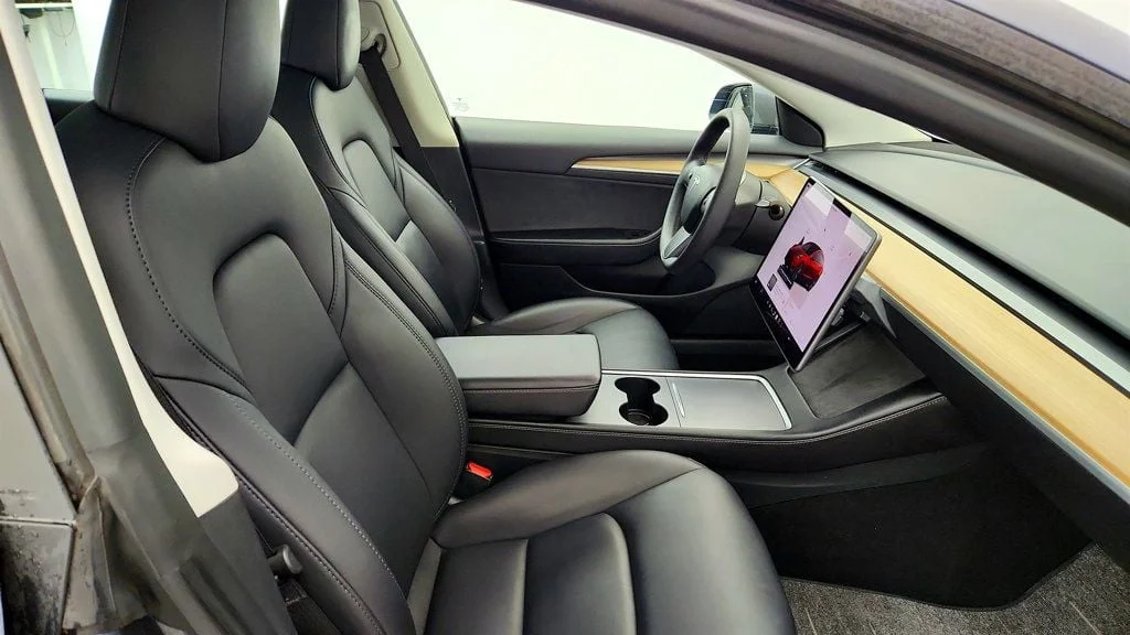 Used 2023 Midnight Silver Metallic Tesla RWD image 28
